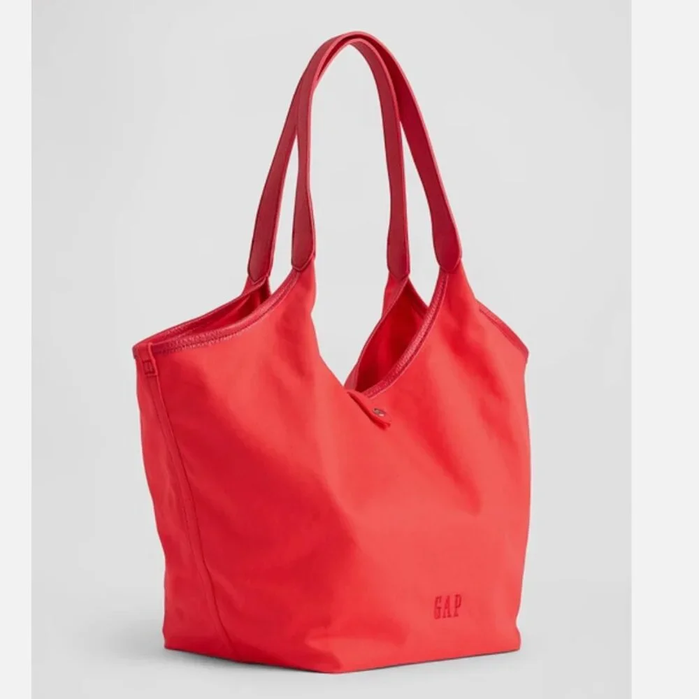 NWT GAP Canvas Slouchy Tote Bag in Red